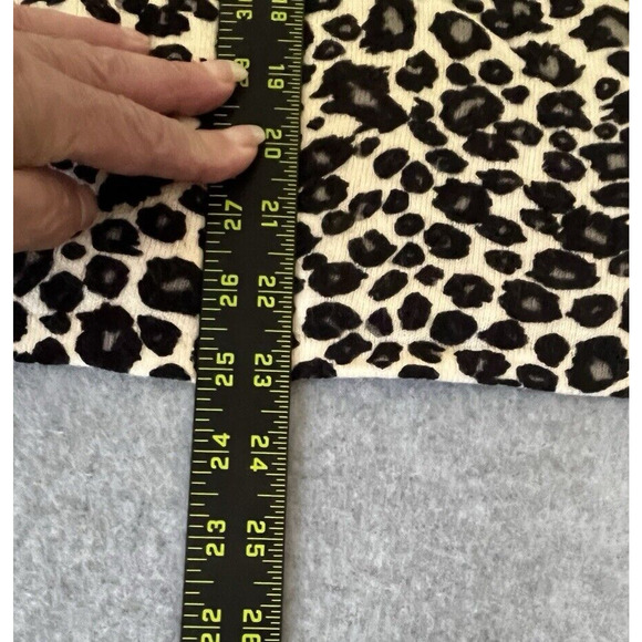 Norton Studio Womens Sweater Top Animal Print Faux Fur Cuffs Mob Wife SZ Large - Picture 9 of 9